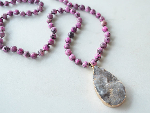 Pink Black Long Jasper Stone Bead Boho Agate Knotted Pendant Necklace - Seraphina