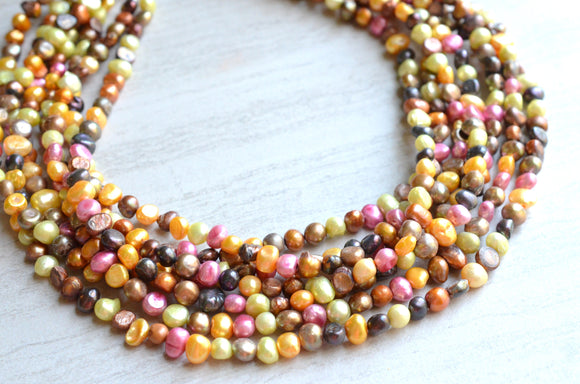 PEARL STATEMENT NECKLACES