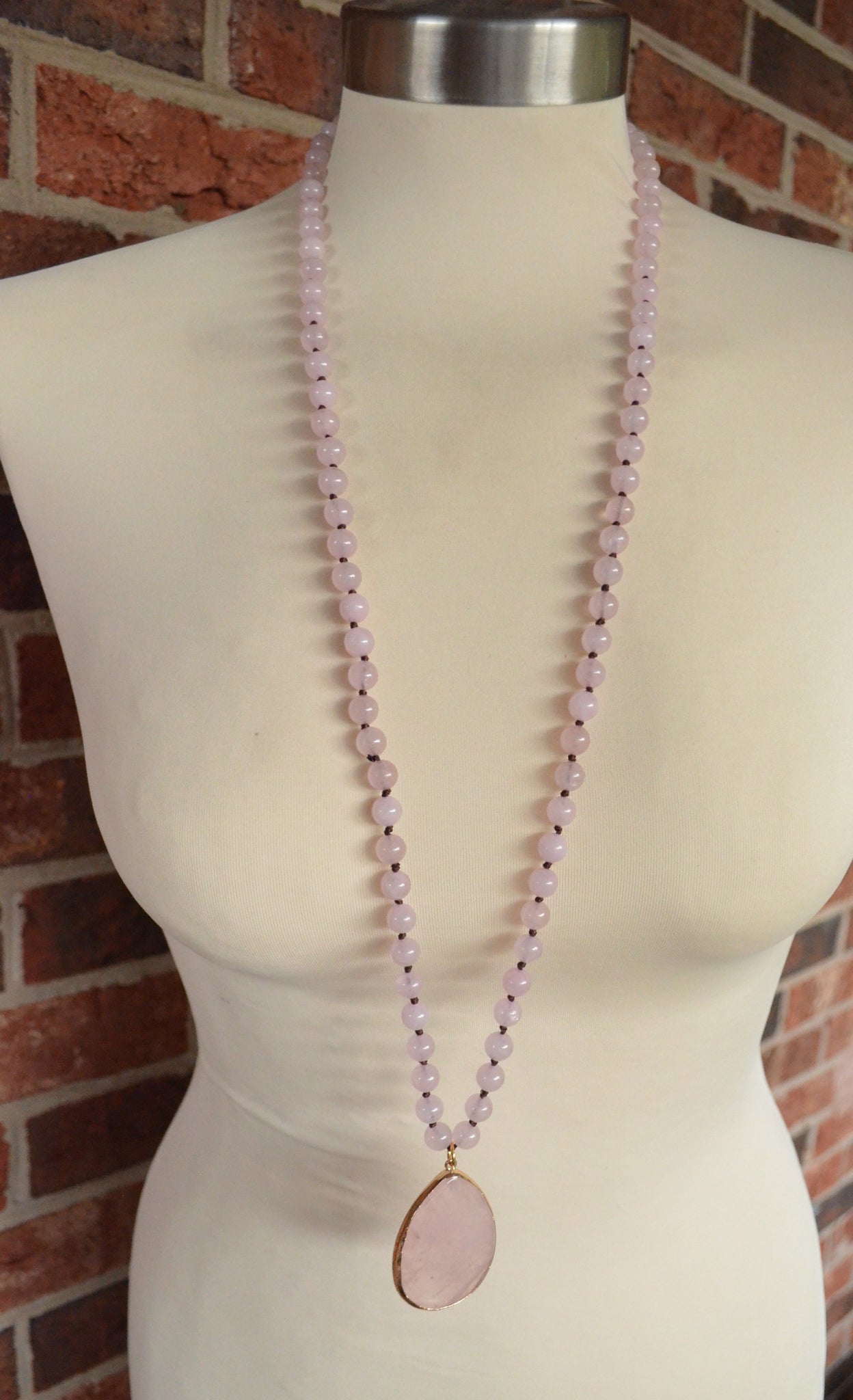 Natural Rose Quartz Beads Necklace Mala, Baby Pink Color - Rajendra's Gems  World | Gemstone Dealer in New Delhi